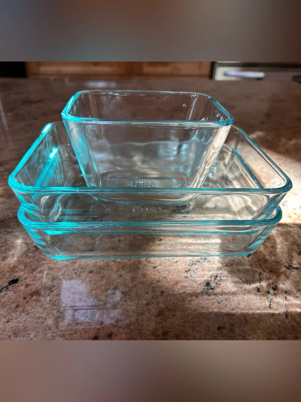 Pyrex #7210 3cup 7.50” Glass Baking Dishes (2) & (1) Pyrex #7213 1.9 cup 440ml